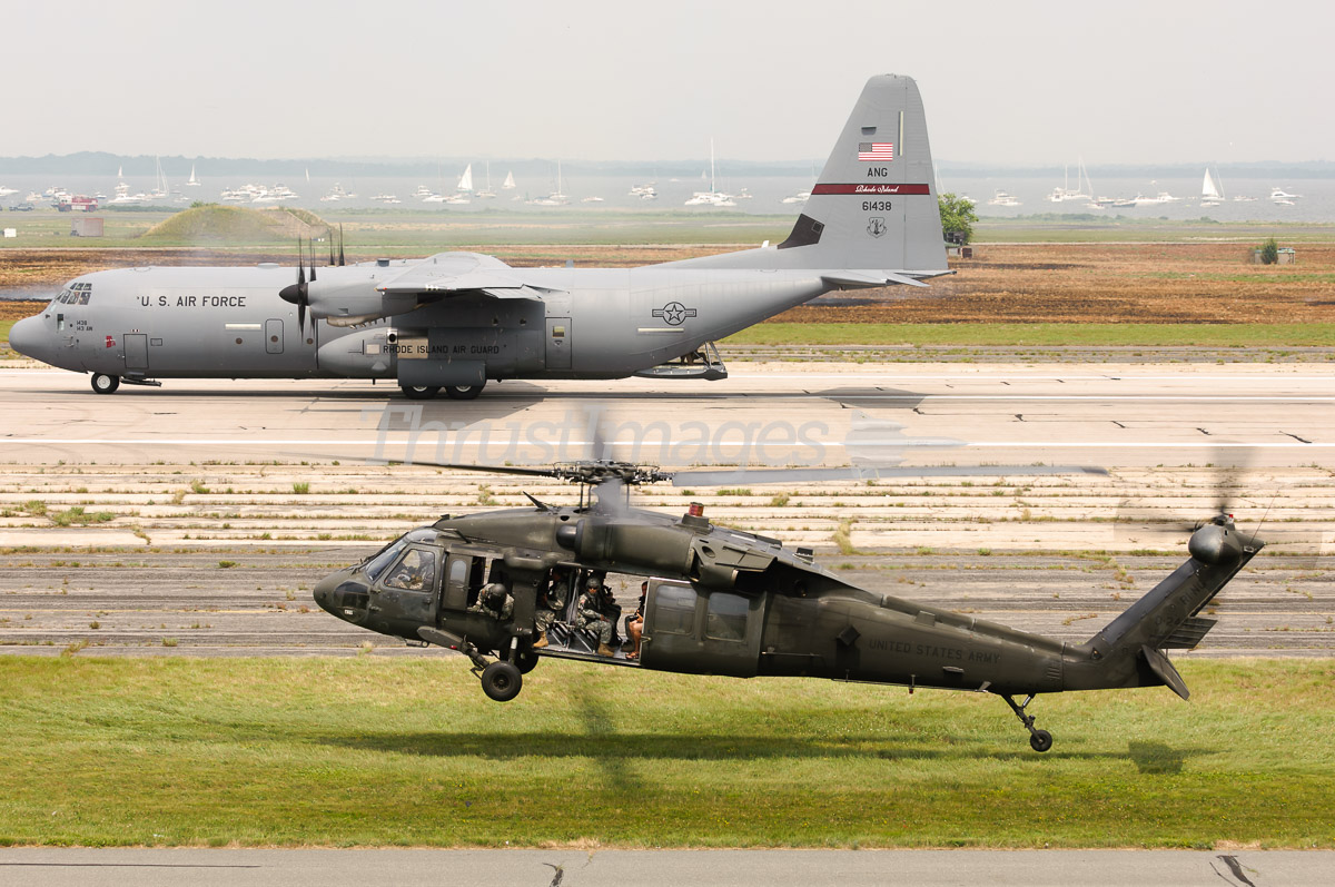 Sikorsky UH-60A Black Hawk (S-70A) 85-24438 (cn 70-0921) and Loc
